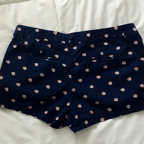 Uniqlo shorts - Picture 3 of 3